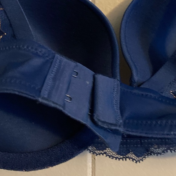 ⚪️NWT Maidenform bra - Picture 7 of 8